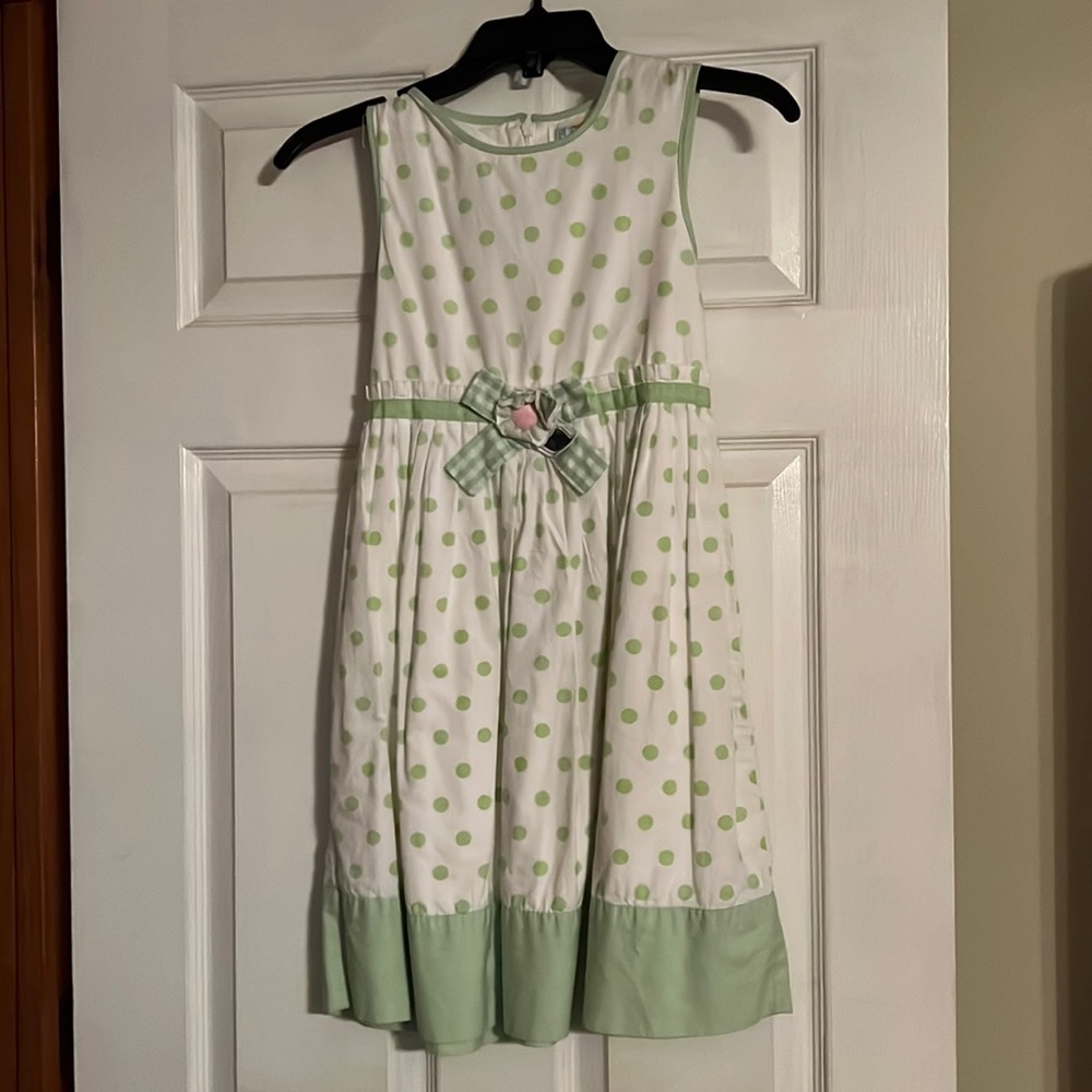 Girls dress